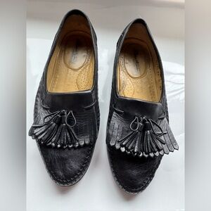 Santoni Made in Italy Black Leather Tassel Loafers – Men’s Size 9.5 D